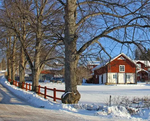 Free Solutions for Heat Savings