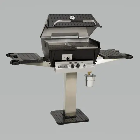 Broilmaster Q3X on Silver post