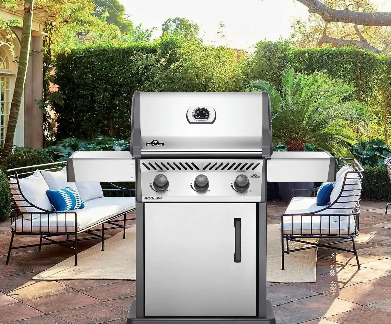 Napoleon Rogue on patio