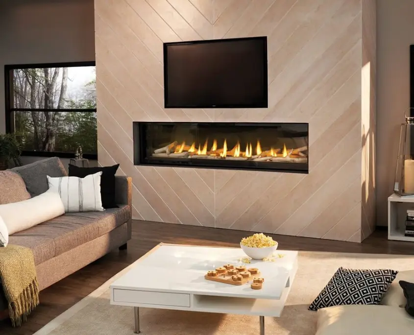 NAP Lux62 Luxuria fireplace media room